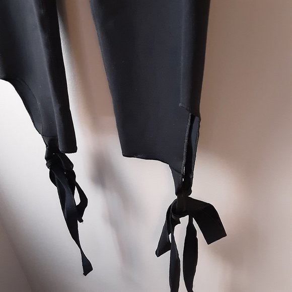 🌞New Kallula Black Kamila Dancer Yoga Pants Wrap Around Leg Ties, 4 - Picture 7 of 16